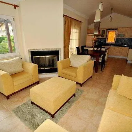Hotel Oasis Residences